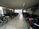駐輪場 東明マンション江坂