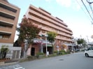 コムザ２１北緑丘の外観