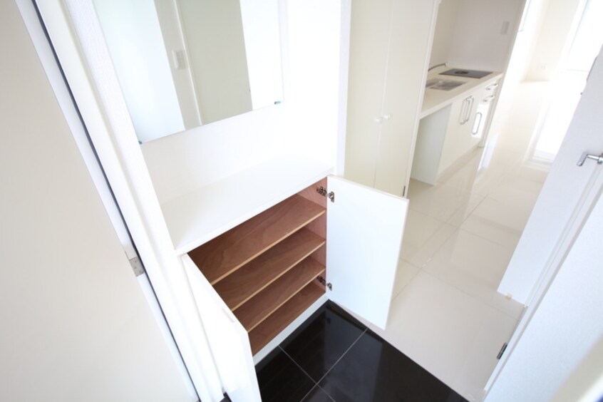 靴箱 ソレイユ御影