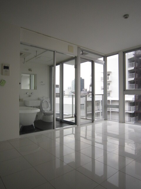 居室 アクアプレイス大阪レジェンドⅡ