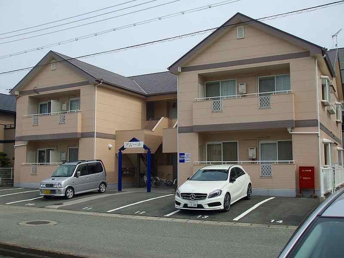 エントランス部分 アムール