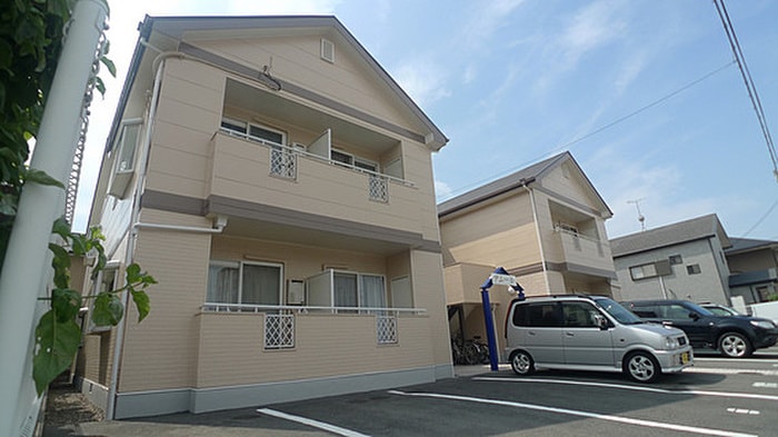 駐車場 アムール