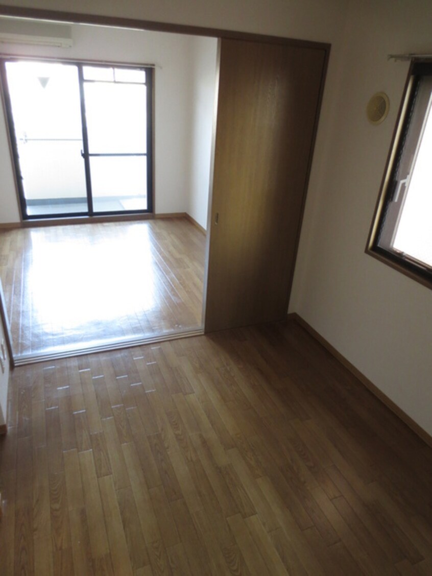 居室 グランディル登和