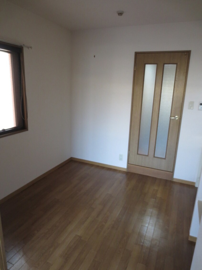 居室 グランディル登和