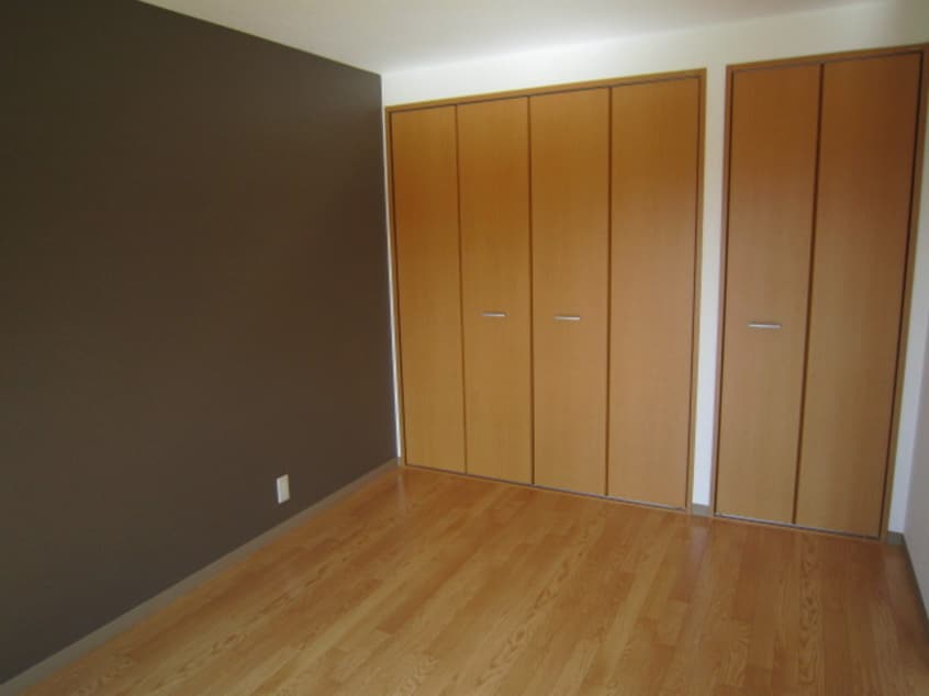 内観写真 レオハイム春日山