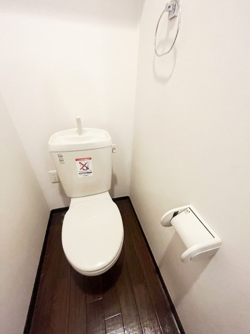 トイレ アヴェニュ－暁町