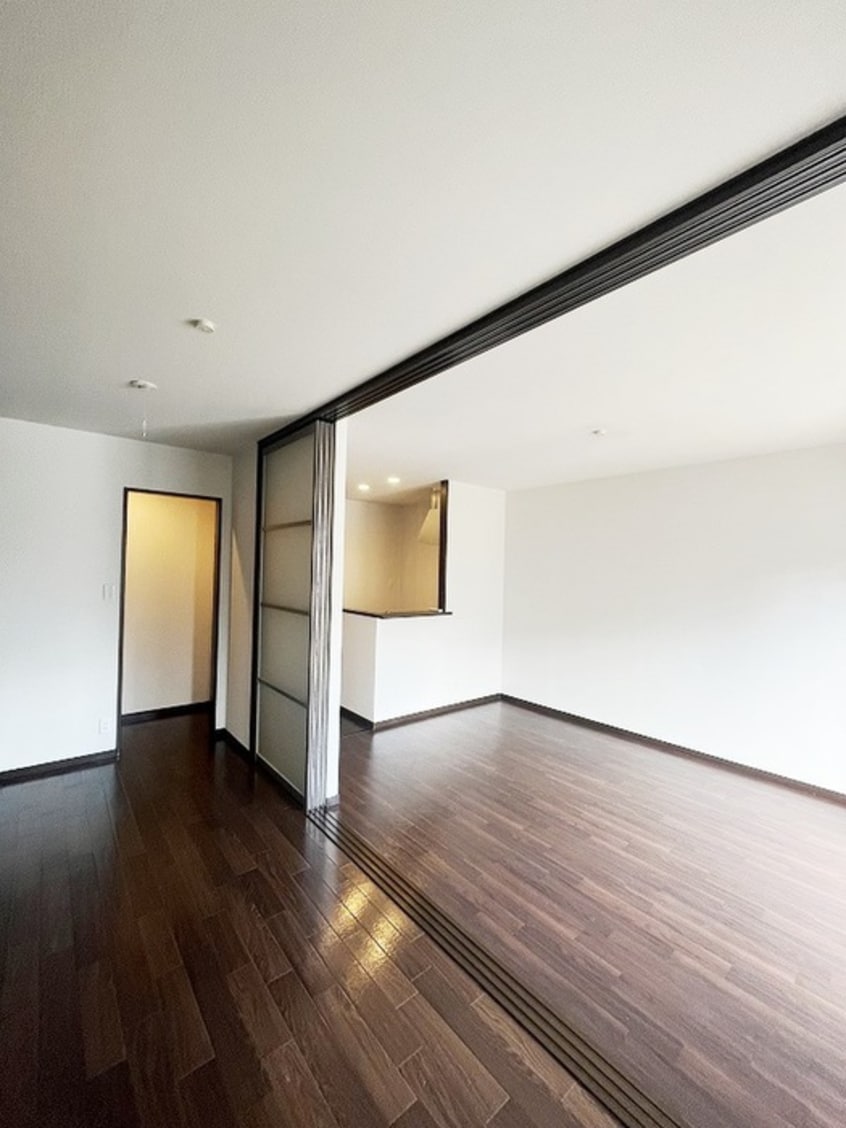 居室 アヴェニュ－暁町