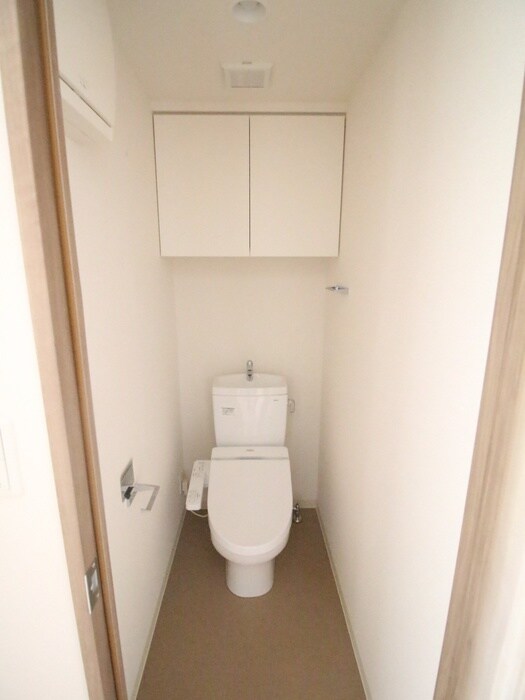 トイレ プレサンスTHE神戸(1008)