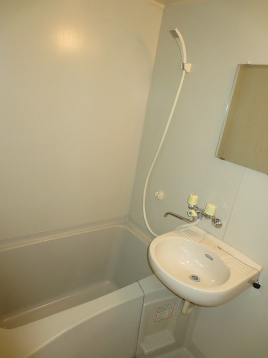 バス／シャワールーム等 ファミール５号館