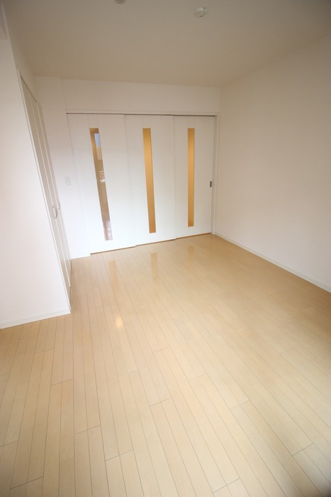 居室 ポ－トヴィラ靱公園