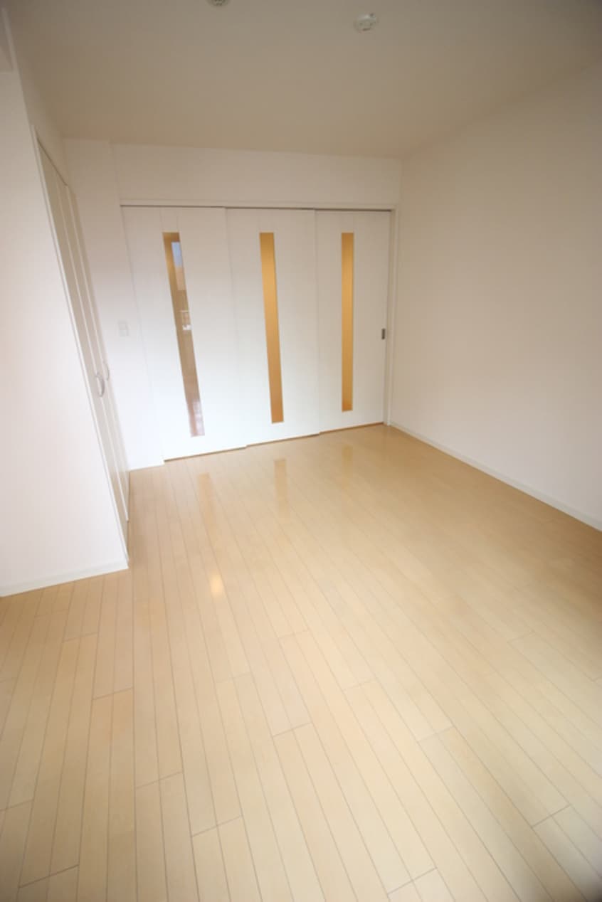 居室 ポ－トヴィラ靱公園