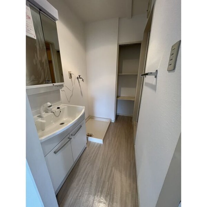 洗面 フリーディオ茄子作