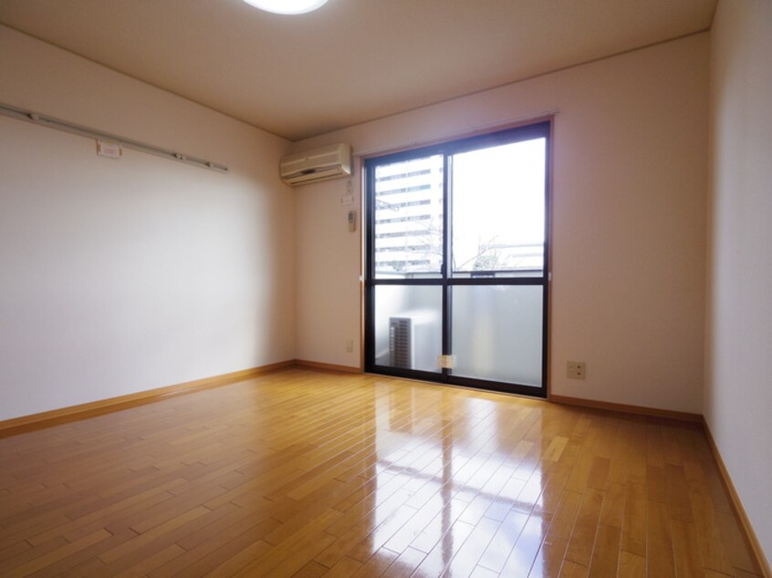 居室 セピアコ－ト