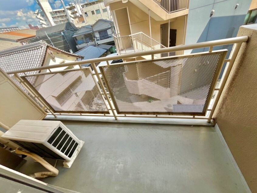 ベランダ・バルコニー エルパラッツォ京橋