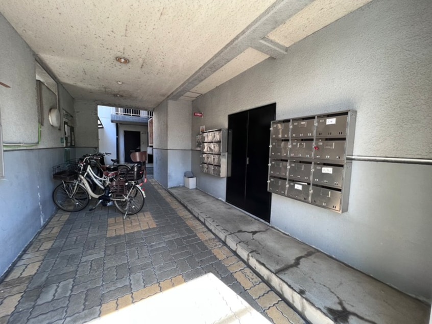 エントランス部分 クラ武庫之荘弐番館　Ｗ