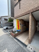 エントランス部分 カ－サ北本通