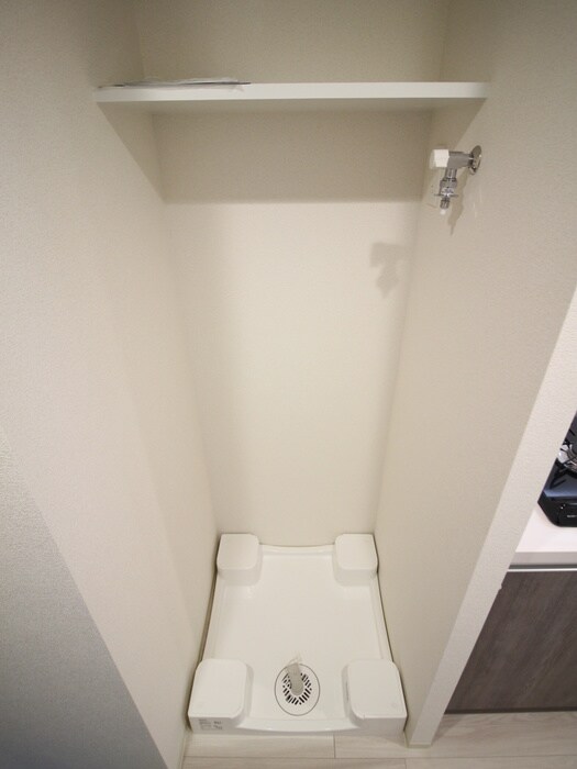 洗濯機置場 ﾌﾟﾚｻﾝｽ東三国駅前ｸﾞﾗﾝｸﾗｽ(410)