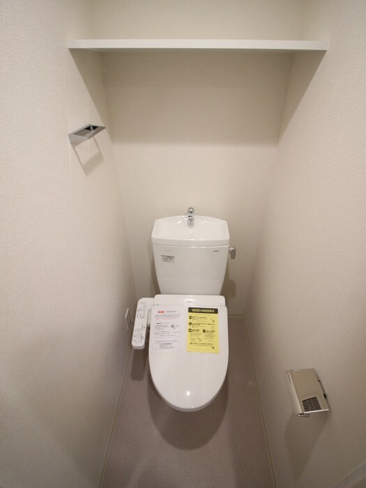 トイレ ﾌﾟﾚｻﾝｽ東三国駅前ｸﾞﾗﾝｸﾗｽ(410)
