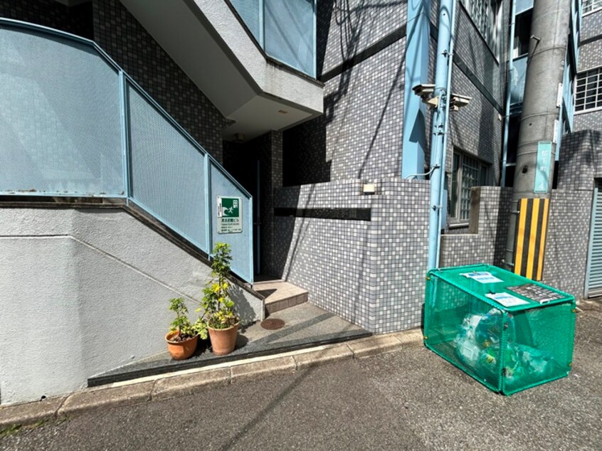 エントランス部分 メゾン香枦園(1Ｆ、2Ｆ)
