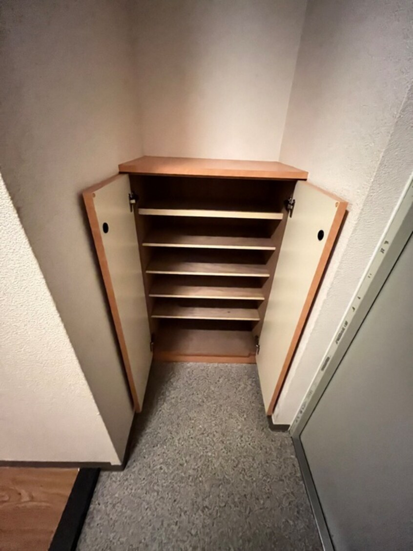 靴箱 ジュネス木駒