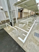 バイク置き場 LIBRE