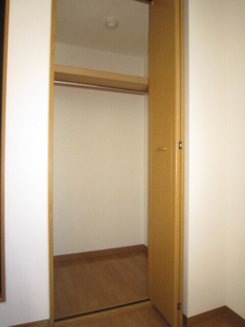 収納 クィーンズコート天満