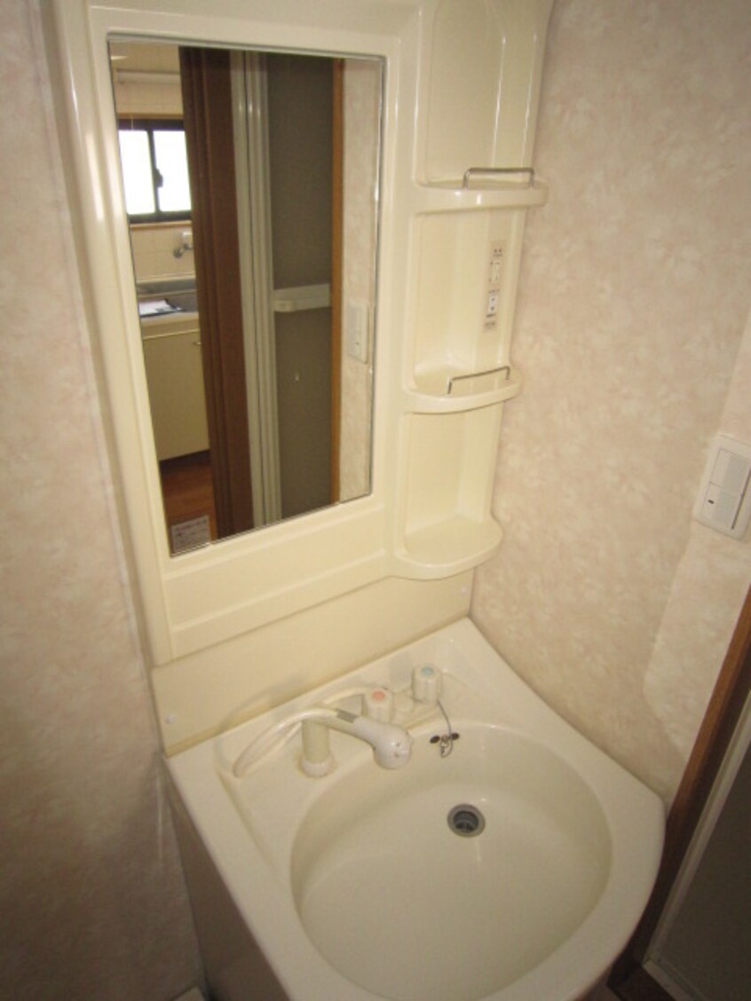 洗面 クィーンズコート天満