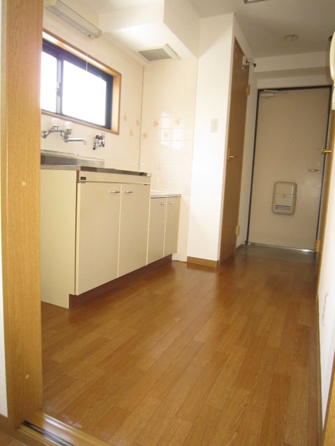 廊下 クィーンズコート天満