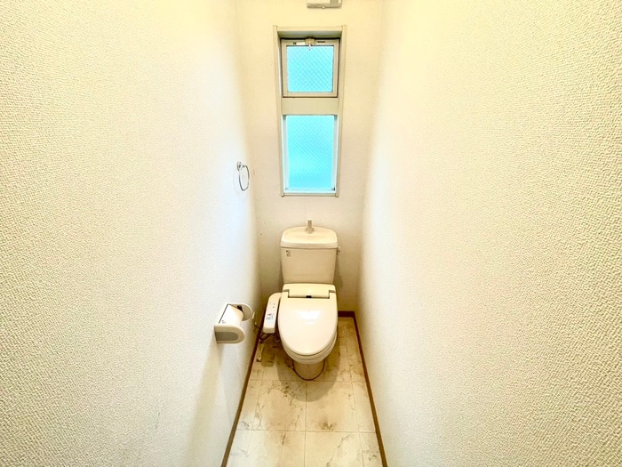 トイレ キャトルレ－ヴ芦屋Ｅ棟