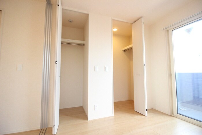 収納 グレイス嵯峨