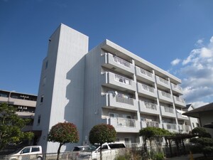 カーサ岡田