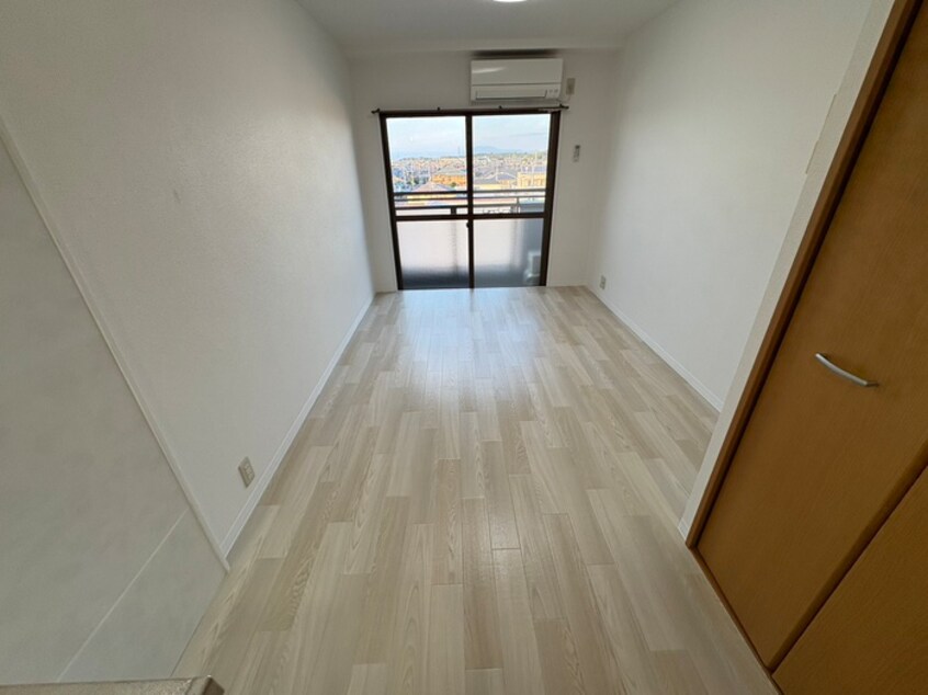 居室 レオハイム長尾３