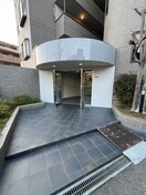 エントランス部分 レオハイム長尾３