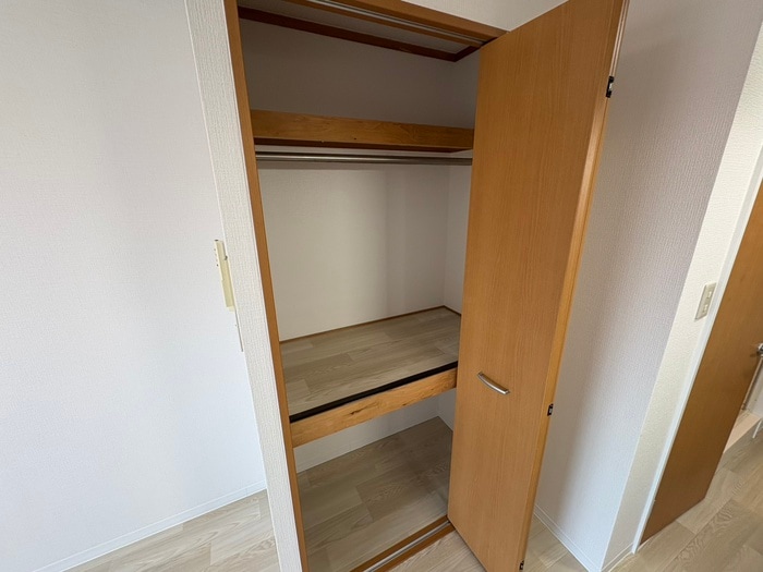 収納 レオハイム長尾３