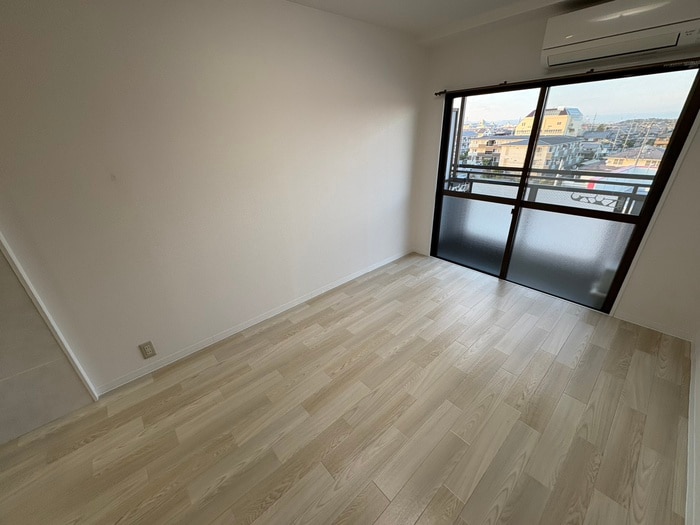 居室 レオハイム長尾３