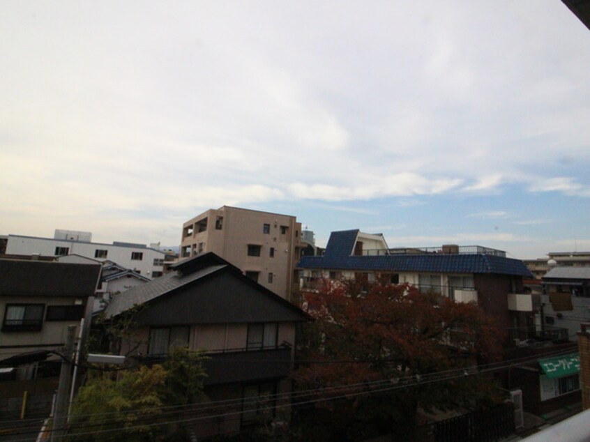 室内からの展望 ア－デン塚口