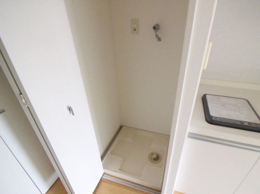 洗濯機置場 ア－デン塚口