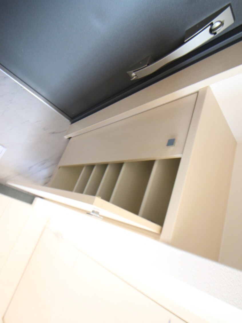 靴箱 ア－デン塚口