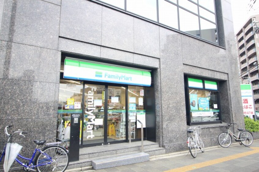 ファミリーマート五条大宮店(コンビニ)まで230m Ｋｕｓｈｉｇｅ　Ｇｏｊｏ