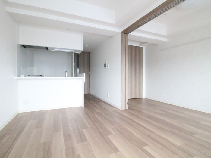 居室 プレサンスTHE神戸(1304)