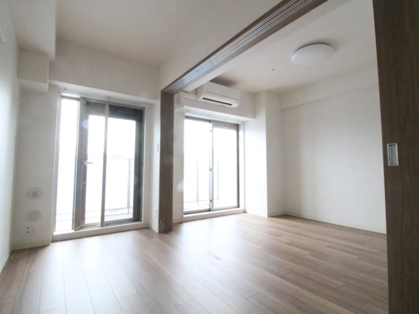 居室 プレサンスTHE神戸(1304)