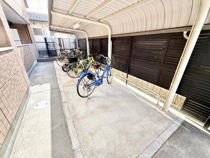 駐輪場 メゾン・ド・ソレイユⅡ