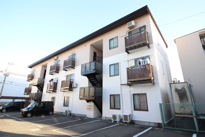 外観写真 ＴＷＩＮ ＨＩＬＬ松幸苑２号棟