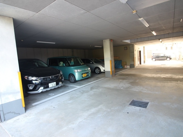 駐車場 ｼﾞｭﾈｽ新大阪