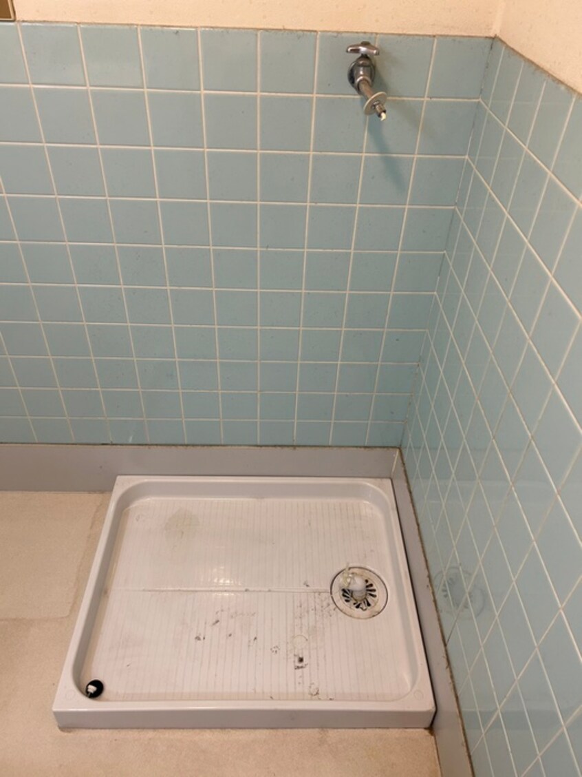 洗濯機置場 ハイフラット静徳