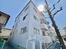 ハイツ友行の外観