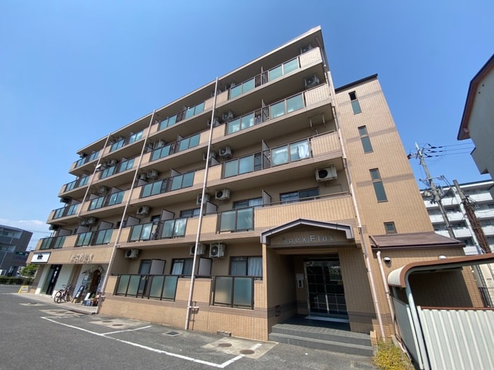 外観写真 ＡＰＥＸ　ＦＬＡＴ