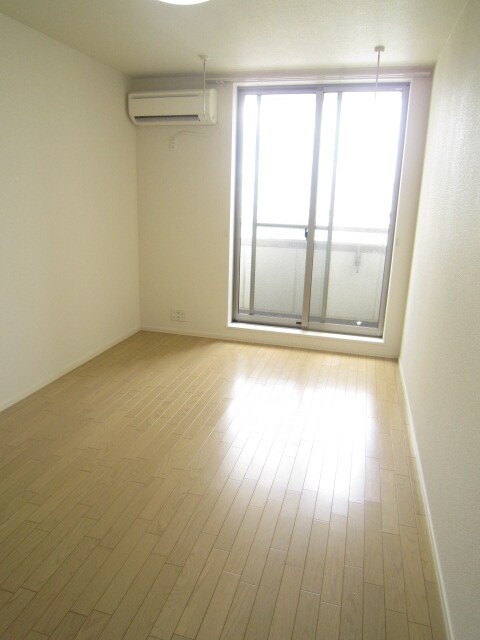 居室 プレミア－ジュ住道