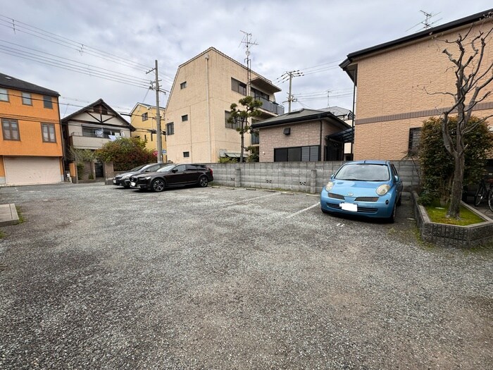 駐車場 マニヤーナ夙川　Ａ棟