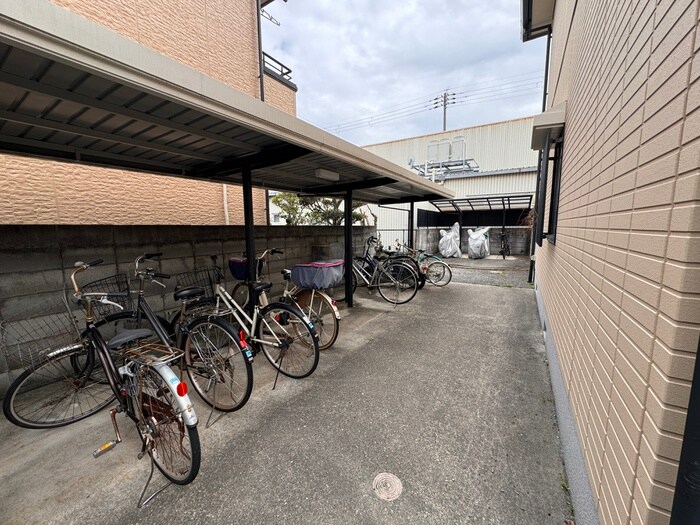 駐輪場 マニヤーナ夙川　Ａ棟